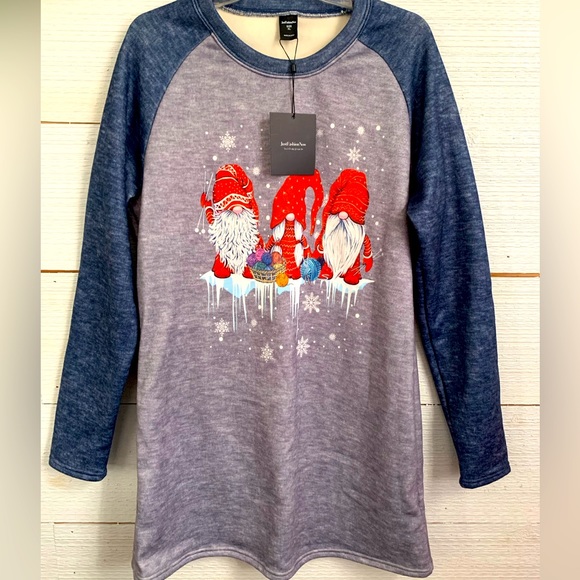 Winter Nightgown with Gnomes by Just Fashion Now. Size XL - Picture 4 of 12